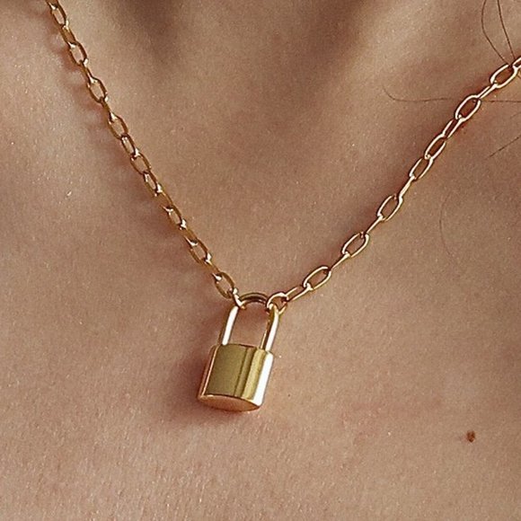 Jewelry - NEW 18K Gold Plated Lock Padlock Pendant Link Chain Paper Clip Necklace